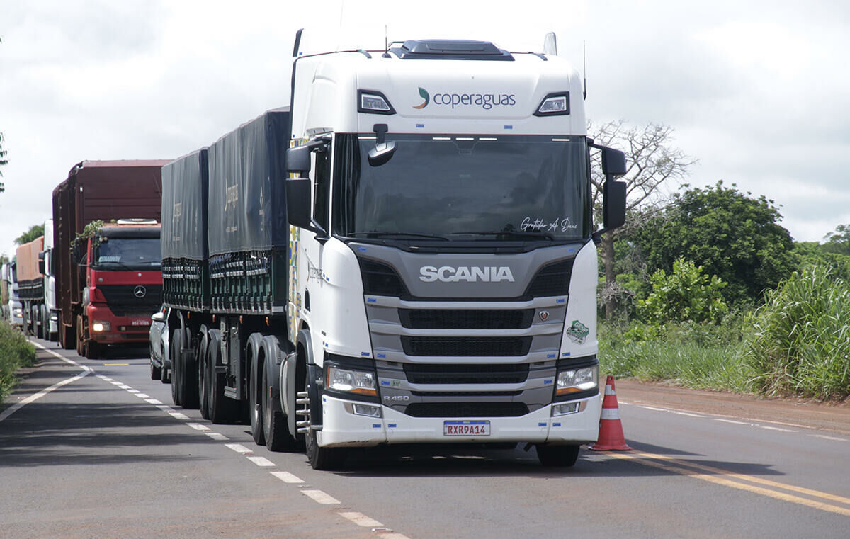 Imagem de compartilhamento para o artigo Motoristas de categorias C, D e E devem renovar exame toxicológico até terça-feira da MS Todo dia